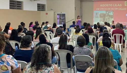 Titular da Delegacia de Defesa da Mulher de Adamantina, ministra palestra em Mariápolis
