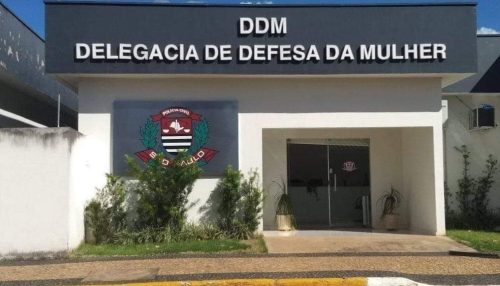 ADOLESCENTE DE 12 ANOS É BRUTALMENTE AGREDIDA PELA MÃE E OBRIGADA A INGERIR REMÉDIOS EM TUPÃ