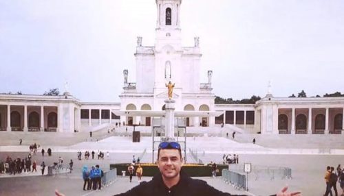 Epitaciano morre asfixiado por  golpe de mata-leão ao tentar separar uma briga em Portugal