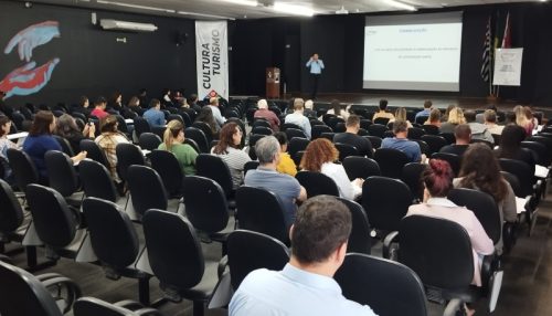 Financeiro do Centro Universitário de Adamantina participa de capacitação sobre Nova Lei de Licitações