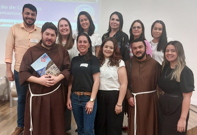 Docentes de Enfermagem participam de encontro no HR de Prudente