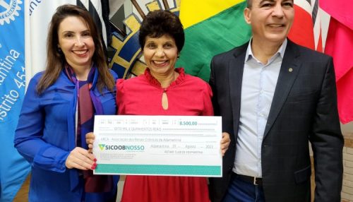 Arca recebe R$ 8.500 de doação do Rotary Club