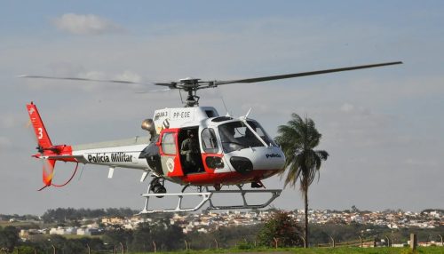 Chegando para a Expo Verde, Águia atua na prisão de dois homens em Adamantina
