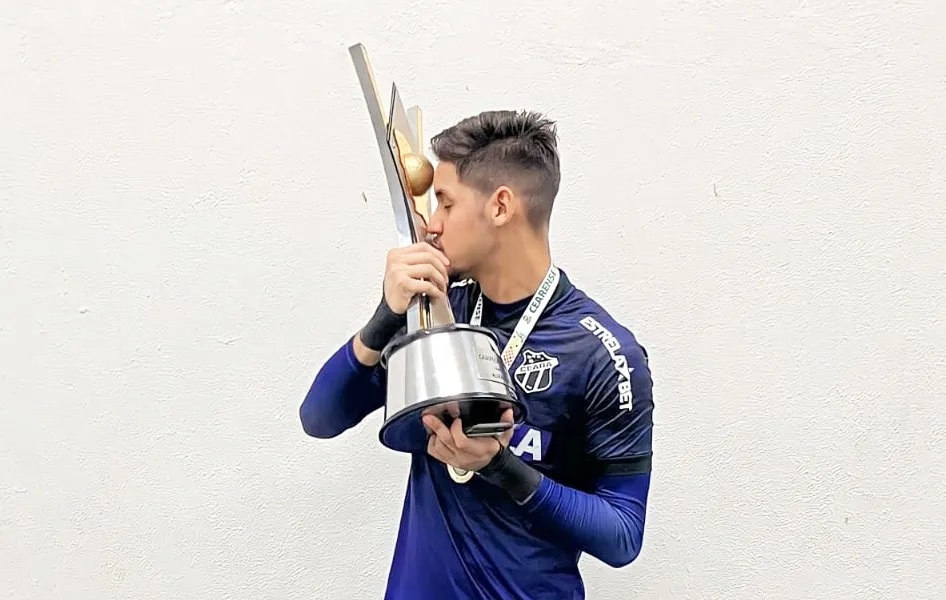 Adamantinense defende pênaltis e leva Ceará ao título de campeão estadual 2023