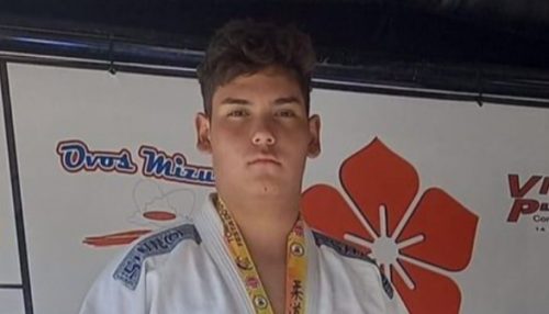Em Adamantina mãe faz campanha de pizzas para filho participar de final de campeonato de judô
