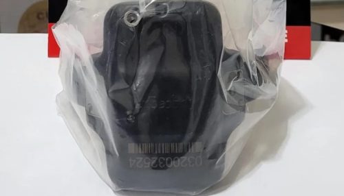 Tornozeleira eletrônica rompida é encontrada em terreno e entregue à Polícia Civil