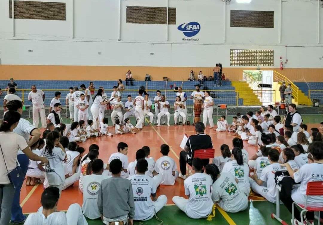 Domingo tem 2° Encontro Intermunicipal de Capoeira.