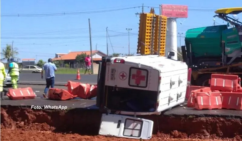 Ambulância de Adamantina que voltava de Marília se envolve em acidente na SP-294