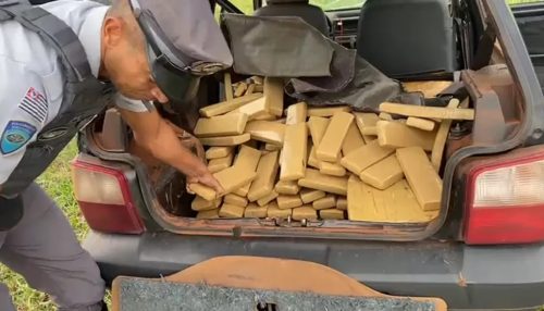 Motorista tenta fugir, fratura o fêmur e acaba preso por tráfico de droga