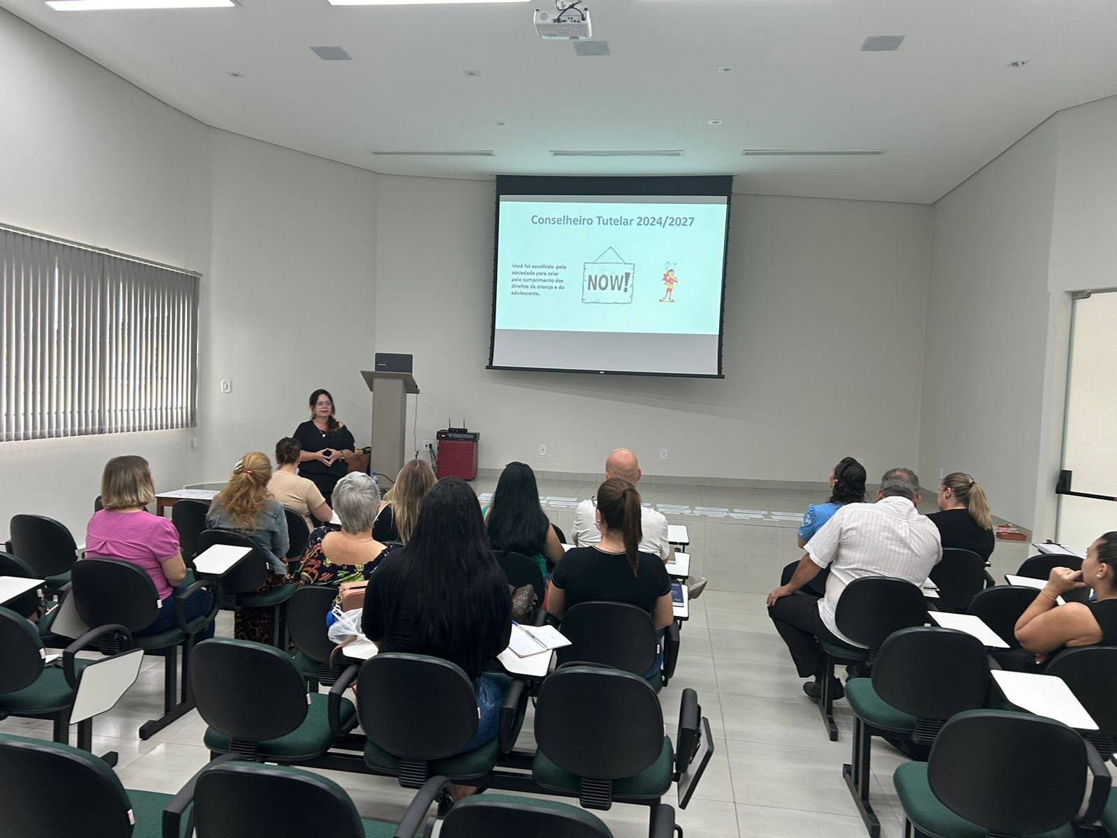 Conselheiros tutelares eleitos e suplentes participam de capacitação