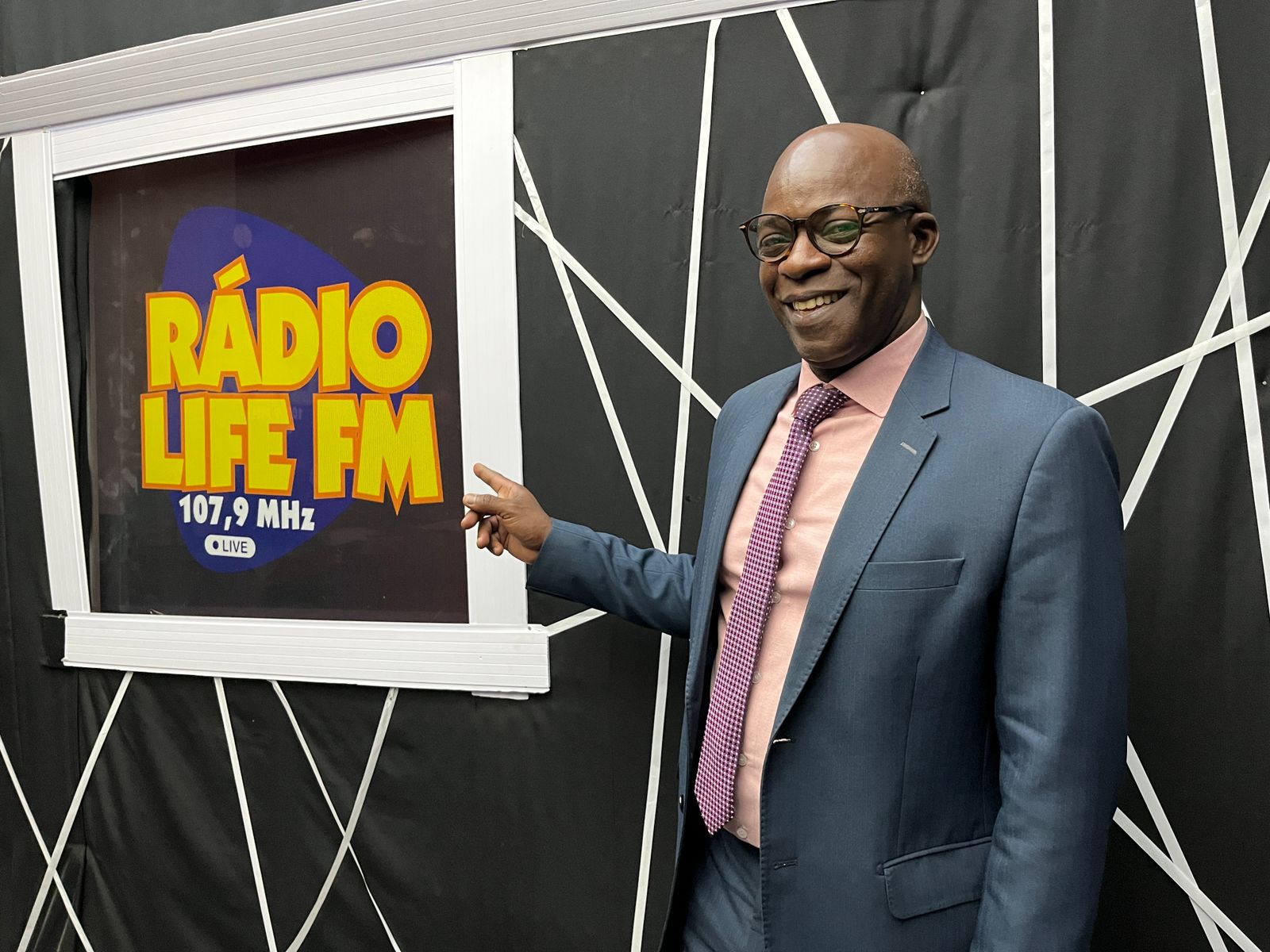 Dr. Robson, reconhece a importância da Casa Afro e todo trabalho realizado pela população negra em Adamantina.