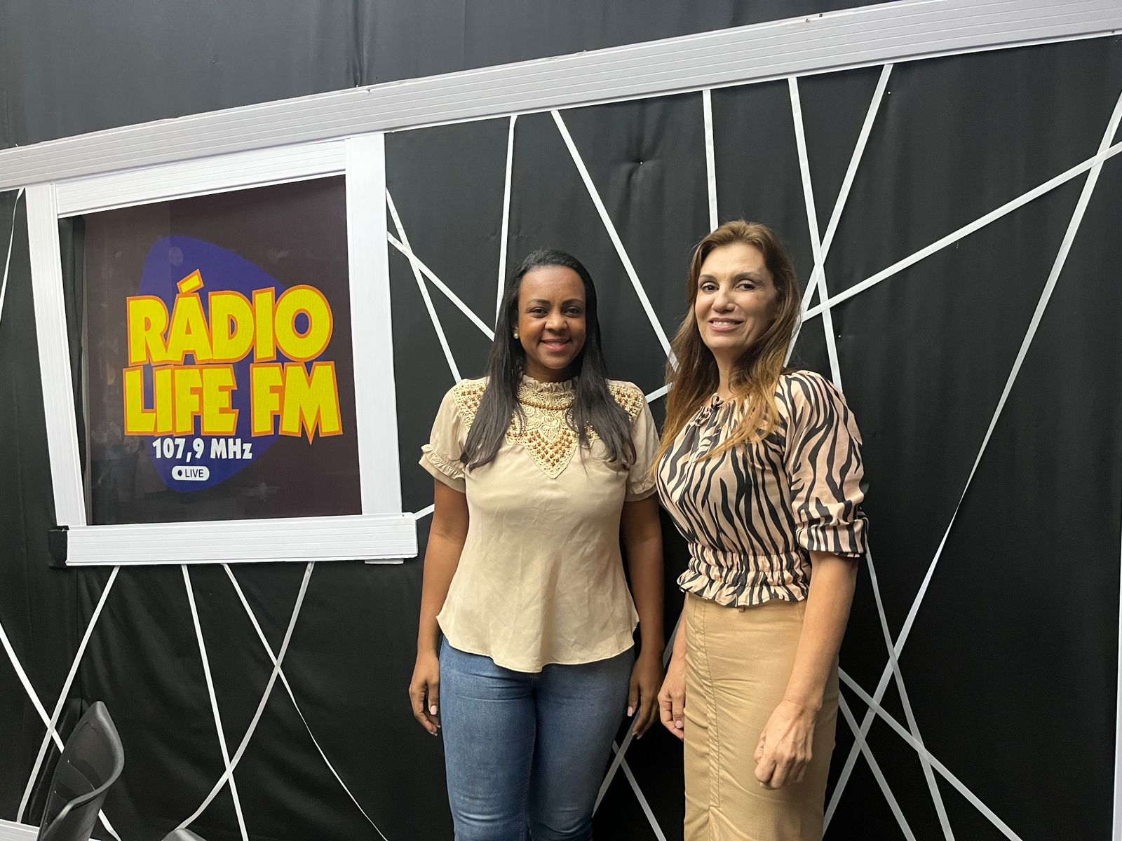 St. George School: Matrículas Abertas para uma Educação Bilíngue e Segura