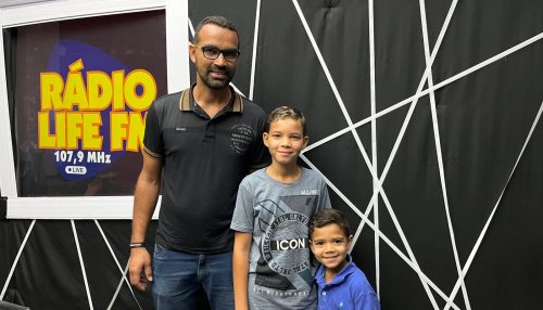 A atividade escolar se tornou no livro 