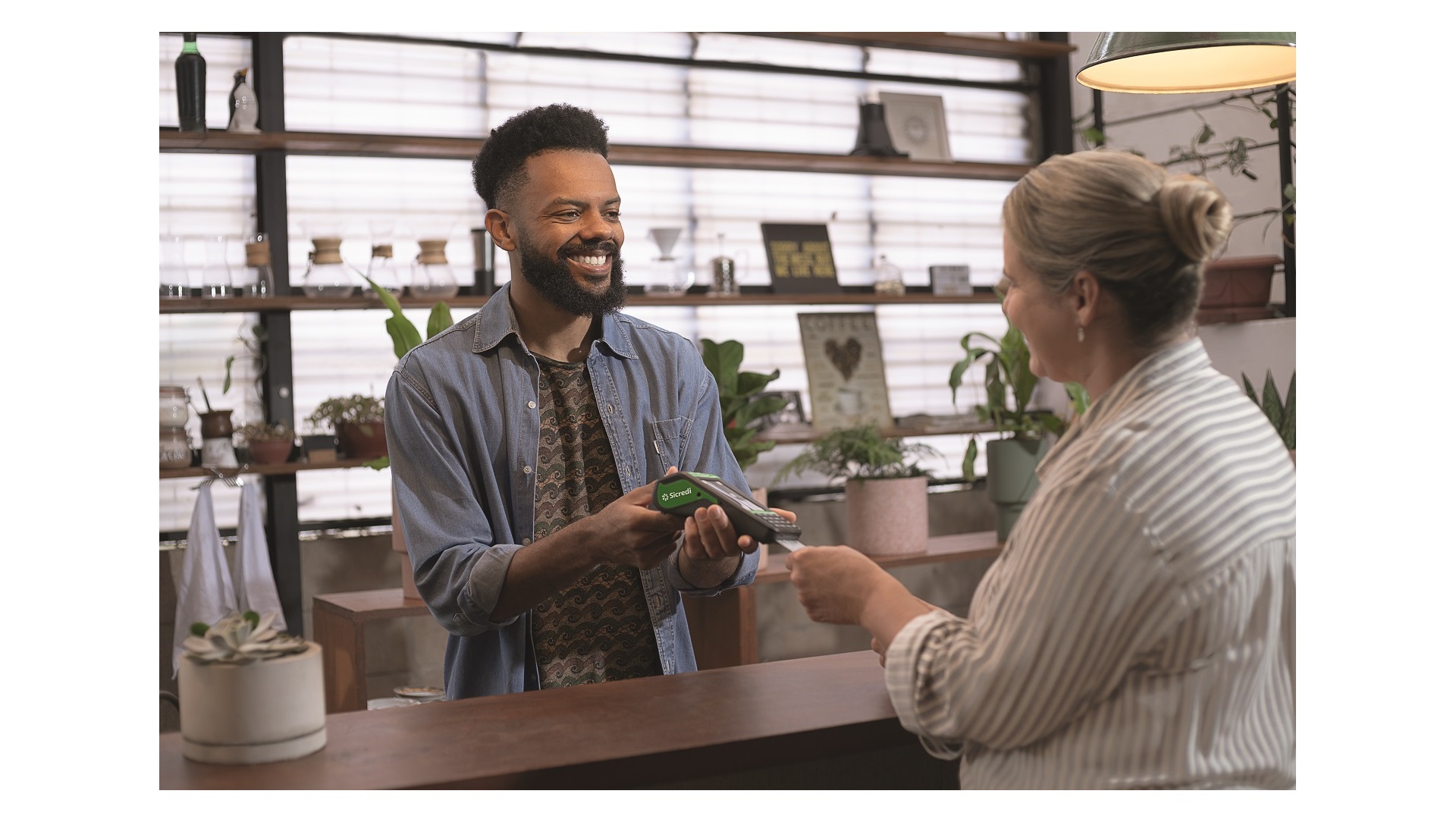 Sicredi projeta crescimento de 17% em número de associados PJ