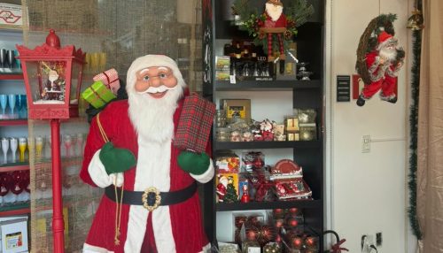 Prefeitura de Adamantina realiza concurso Natal Mágico que premiará as empresas mais bem decoradas