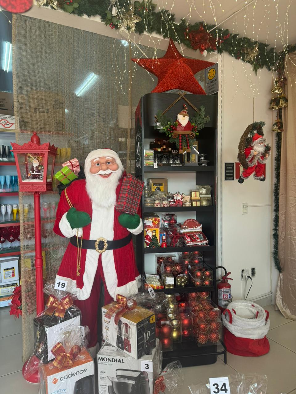 Prefeitura de Adamantina realiza concurso Natal Mágico que premiará as empresas mais bem decoradas