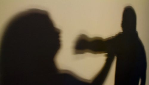Nova lei impede guarda compartilhada em caso de violência doméstica