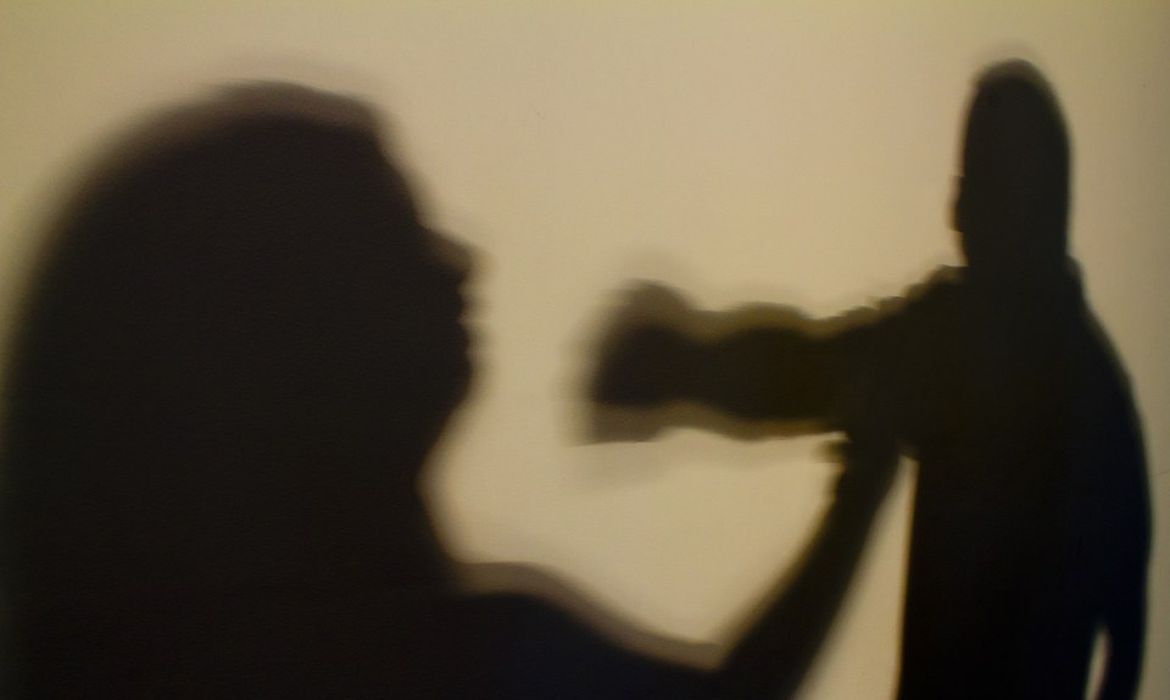 Nova lei impede guarda compartilhada em caso de violência doméstica