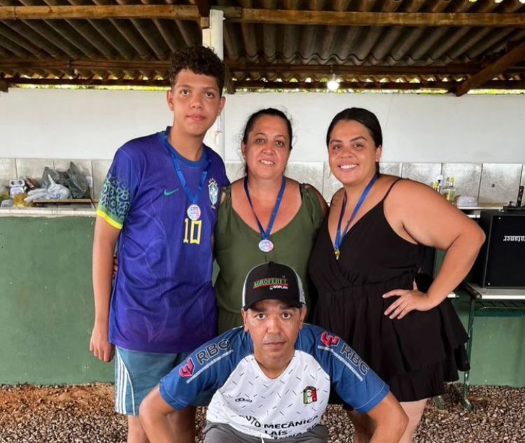 Sucesso do Jogo Beneficente no Bairro Lagoa Seca Arrecada 129 Quilos de Alimentos - Palavras de Amauri, o Organizador do Evento.