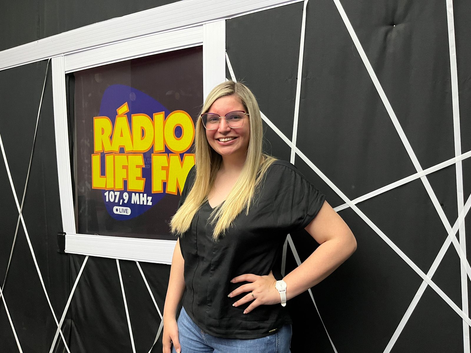 Psicóloga Vanessa Lheti fala sobre os  comportamentos compulsivos e impulsivos.