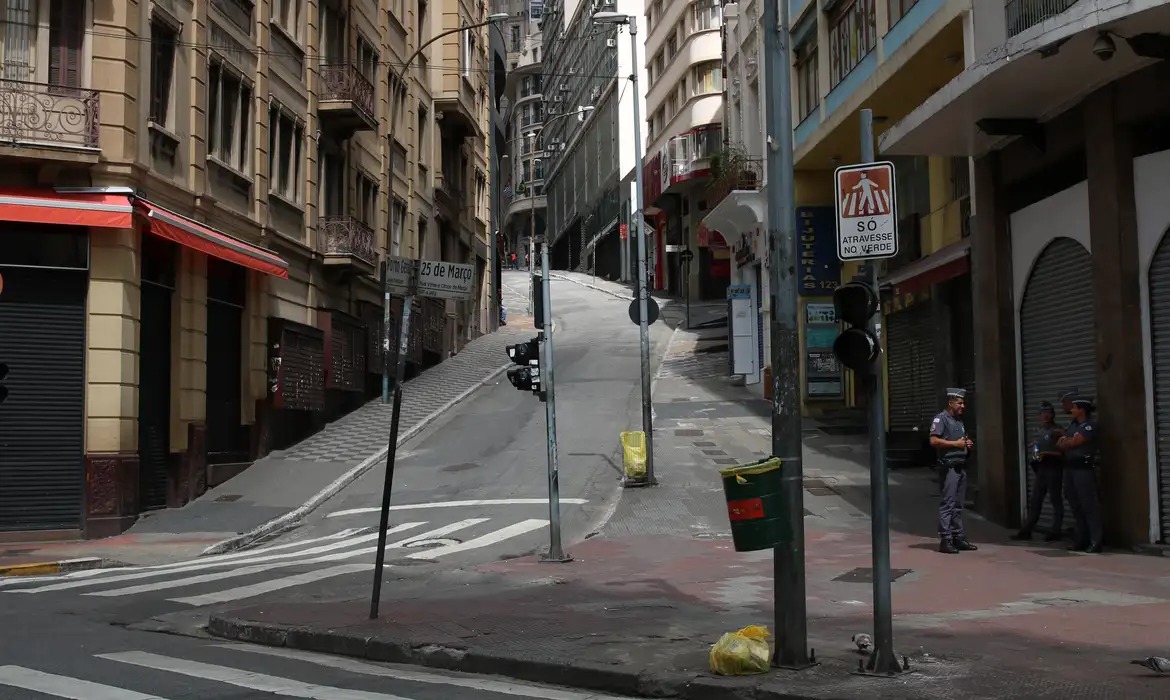 Ano de 2024 terá 10 feriados e 8 pontos facultativos