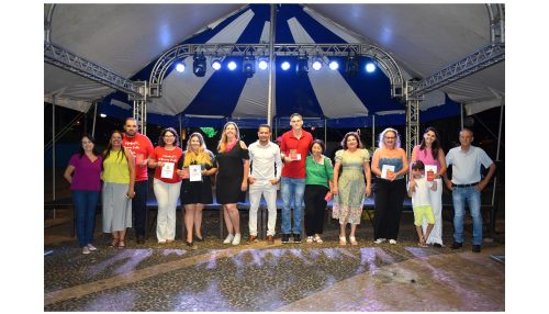 Prefeitura de Adamantina premia vencedores do “Concurso Natal Mágico 2023”