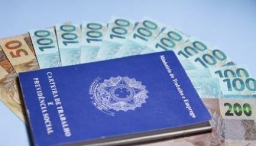 Adamantina registra saldo positivo de 351 contratações