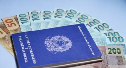 Adamantina registra saldo positivo de 351 contratações