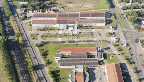Centro Universitário consolida-se como pioneiro entre as Instituições Municipais de Ensino Superior do Brasil com 100% de geração de energia para consumo próprio