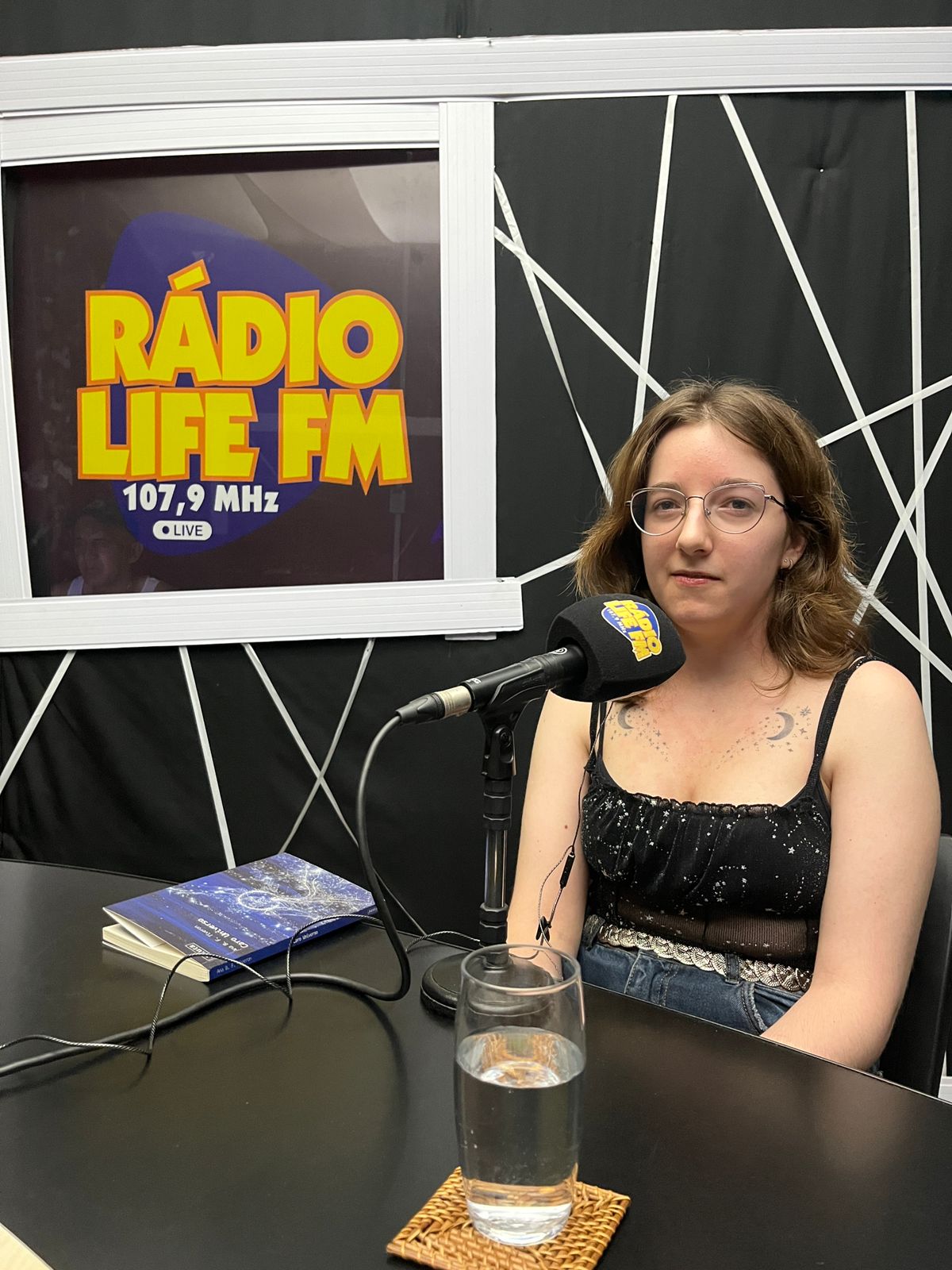 Felizes, família Tiveron convida a todos para lançamento do livro 