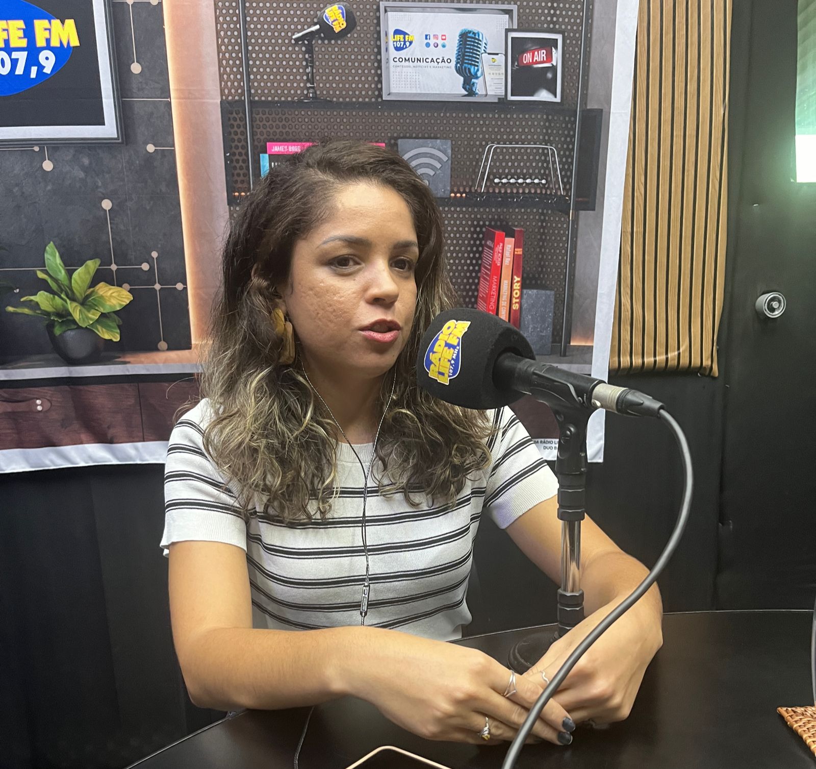 Projeto “ Lentes do Amanhã ”  será  realizado para jovens de 13 a 16 anos anos no Jardim Brasil. Faça suas inscrições.