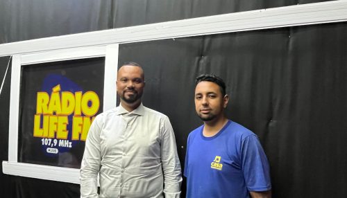 Colaboradores da Casa Do Construtor de Adamantina compartilham experiências.