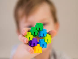 Liminar obtida pelo MPSP obriga Poder Público a custear tratamento a crianças com autismo em Lucélia