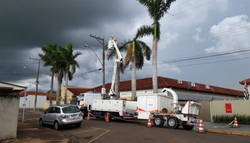 Com previsão de chuvas fortes para a região nos próximos dias, Energisa orienta população sobre riscos elétricos