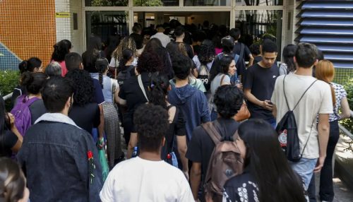 Estudantes podem consultar Pé-de-Meia a partir de quarta-feira