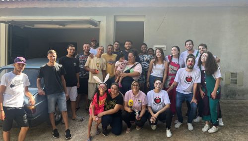 Entrega de Ovos de Páscoa Realizada pelo Projeto Ação_Pela_Vida.