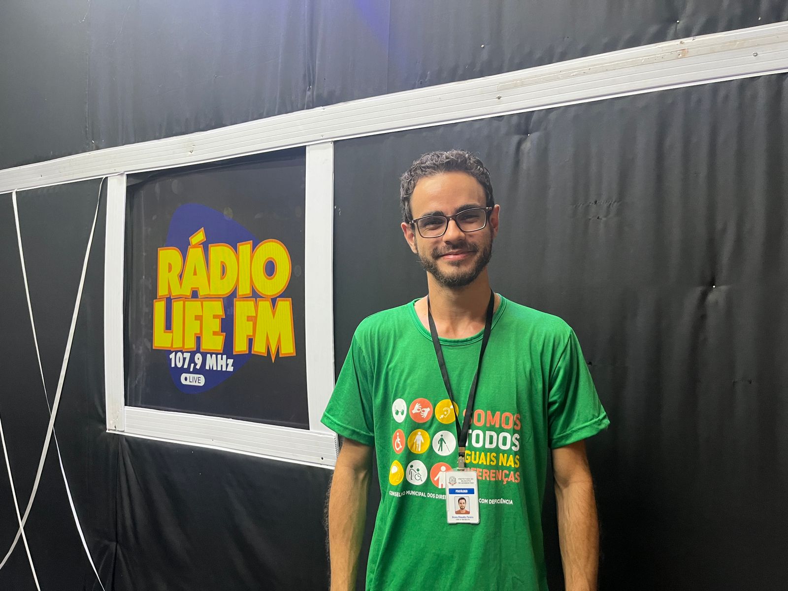 Bruno Risatto, psicólogo, esclarece dúvidas sobre a aquisição da carteirinha para pessoas com Transtorno do Espectro Autista..