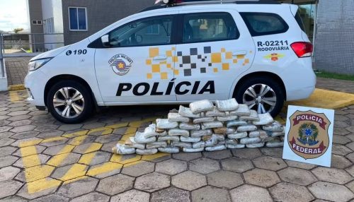 Motorista demonstra nervosismo durante fiscalização e acaba preso com 47 kg de skank escondidos em pneus