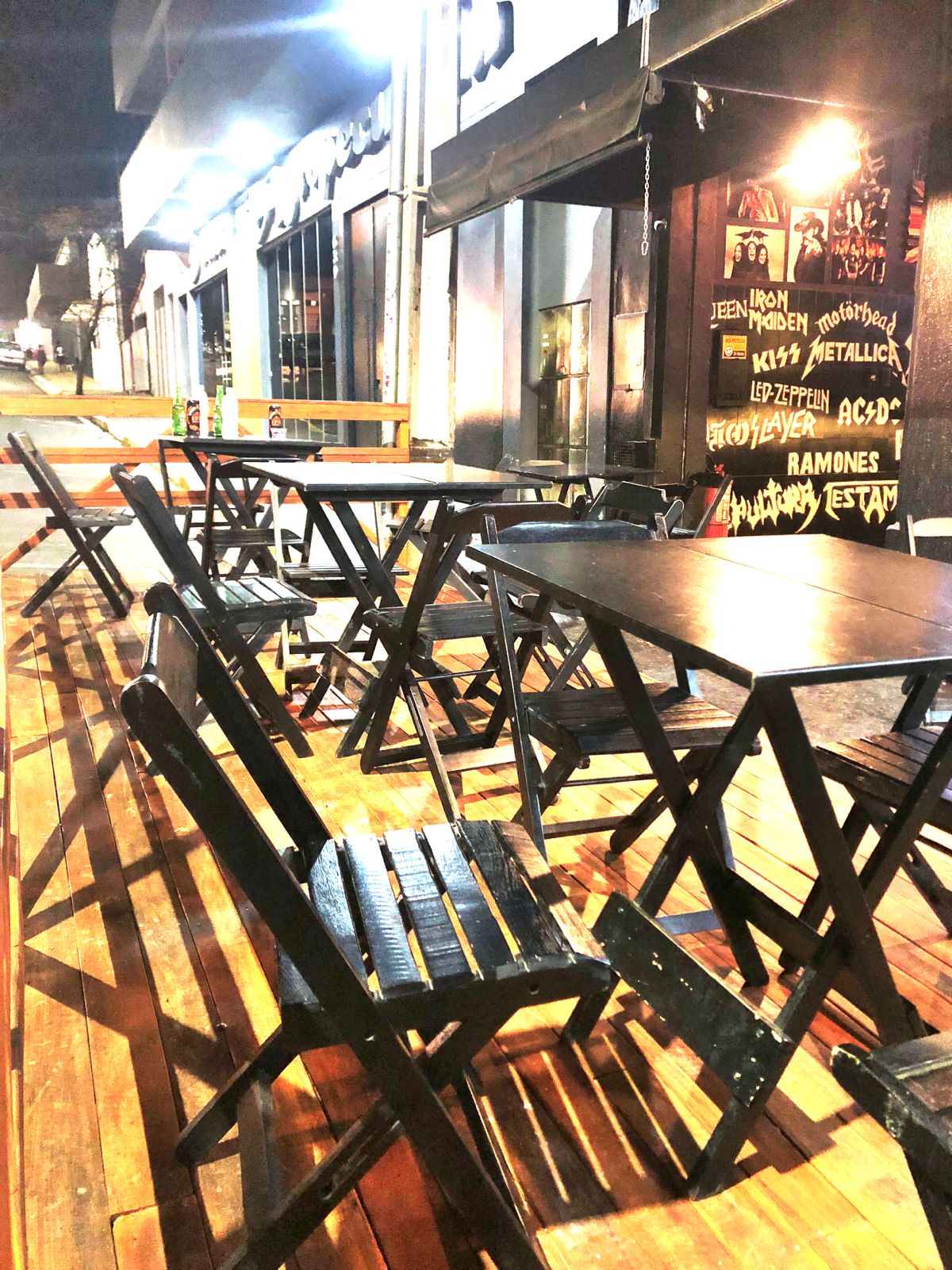 Programa “Decks Urbanos”  e o potencial dos espaços abertos