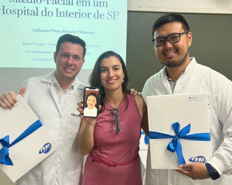 Estudantes e professoras de Odontologia recebem menção honrosa da Unesp