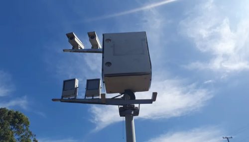 Novo radar entra em operação na SP-294, em Tupã, na segunda-feira (21)