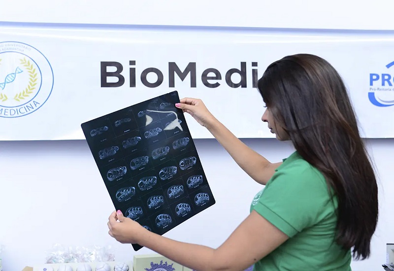 Biomedicina do Centro Universitário conquista renovação de reconhecimento por cinco anos