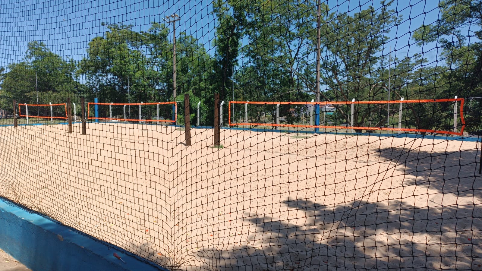 Prefeitura de Adamantina realiza inauguração das quadras de beach tennis no Parque dos Pioneiros