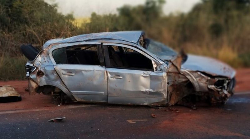 Uma pessoa morreu e duas sofre ferimentos graves em acidente da Rodovia Bastos – Iacri