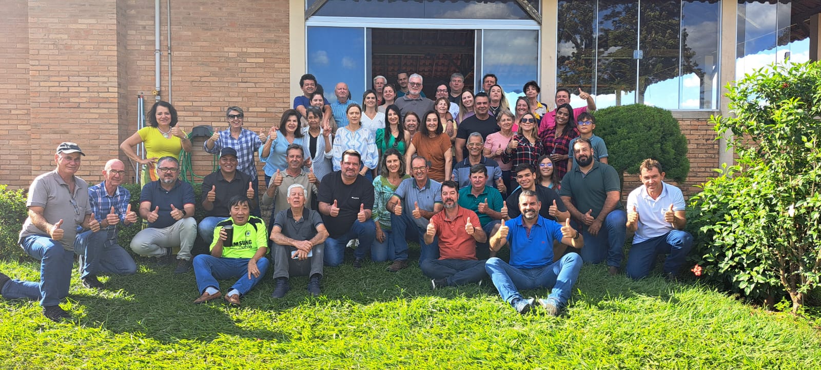 José Carlos Tiveron, pré-candidato a Prefeito de Adamantitina, faz reunião com apoiadores e pré-candidatos.