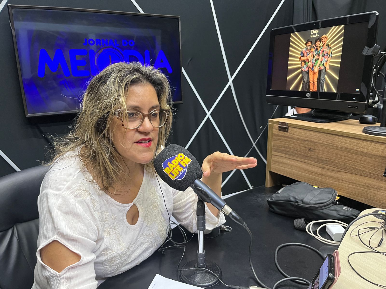 Trio Musical anima Adamantina e região na 32ª edição da tradicional Festa Junina da Paroquia de Santo Antônio.