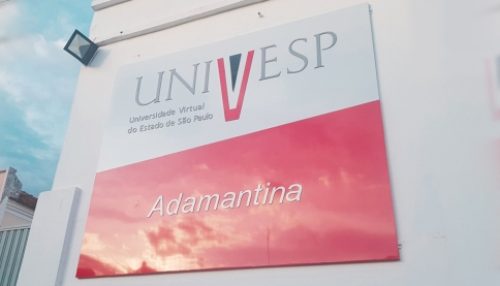 Aprovados na primeira chamada no vestibular 2024 da Univesp podem efetuar a matrícula