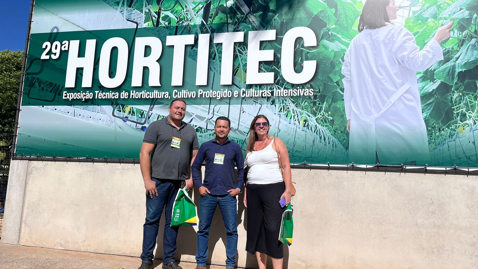 Prefeitura de Adamantina e Sebrae levam agricultores para a  29ª Hortitec - Exposição Técnica de Horticultura, Cultivo Protegido e Culturas Intensivas, em Holambra