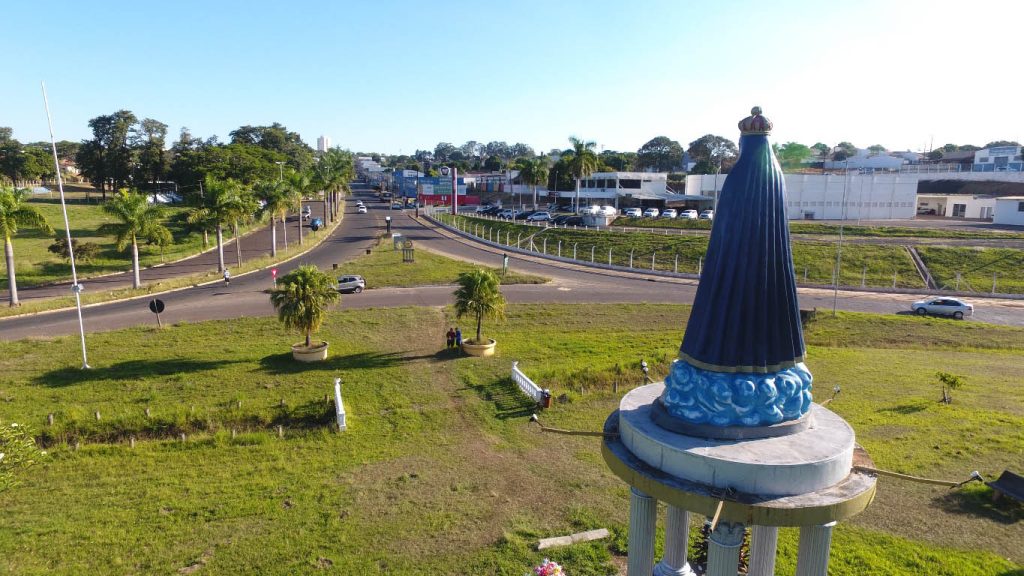 Imagem de Nossa Senhora Aparecida no trevo será remanejada para obras de duplicação da SP-294