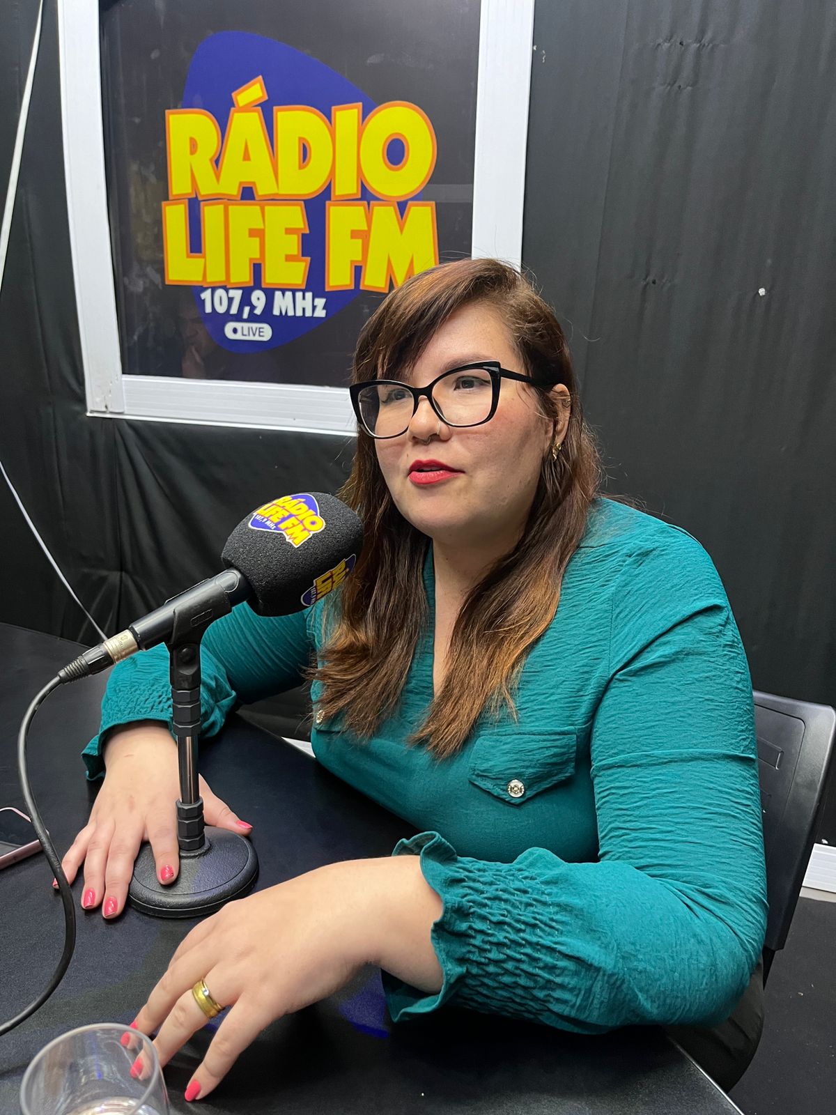 ” Criança animal”: Conheça a Dedicação da ONG Apelas e Patas em Adamantina.